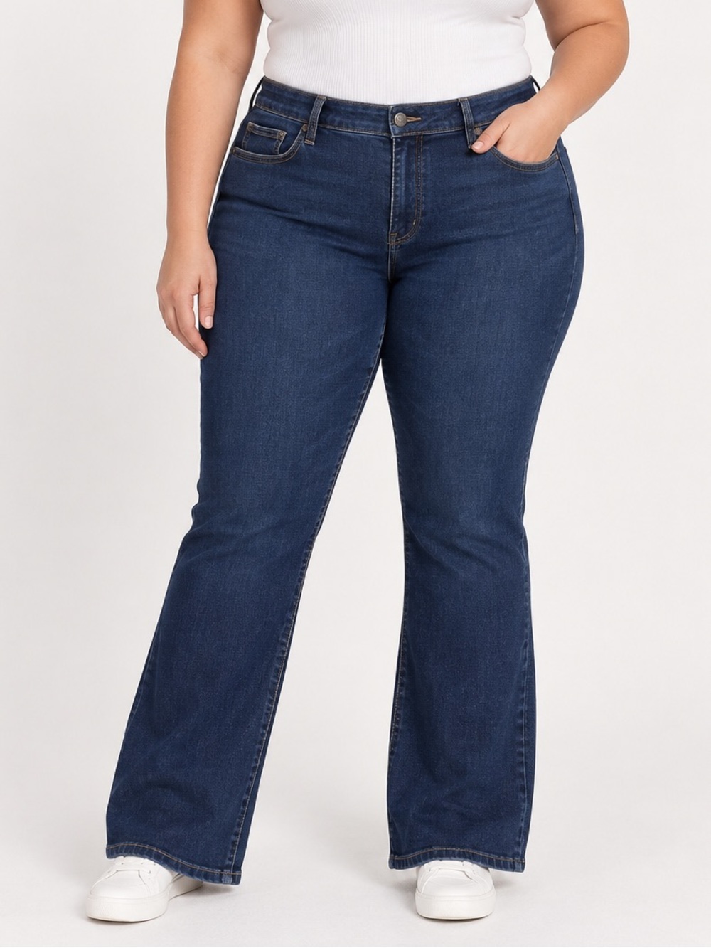 Lands’ End Mid Rise Curvy Bootcut Jeans Sz 18 Petite